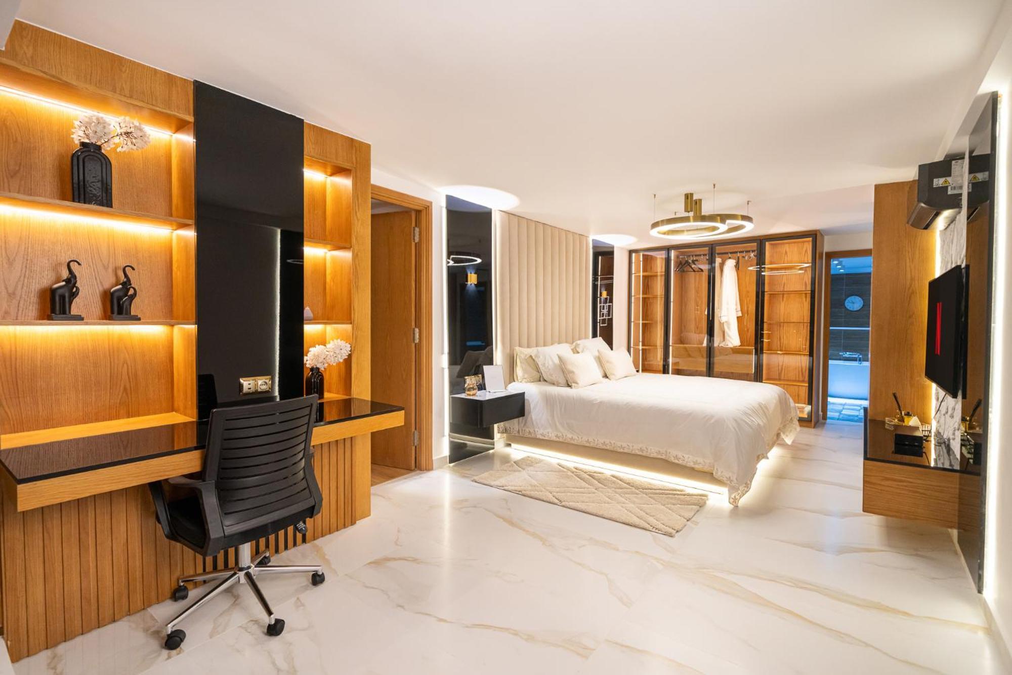 탕헤르 Ecrin Secret, Duplex Prestige, Proche Corniche & Medina, Piscine, Parking, Wifi, Iptv, Ac 아파트 외부 사진