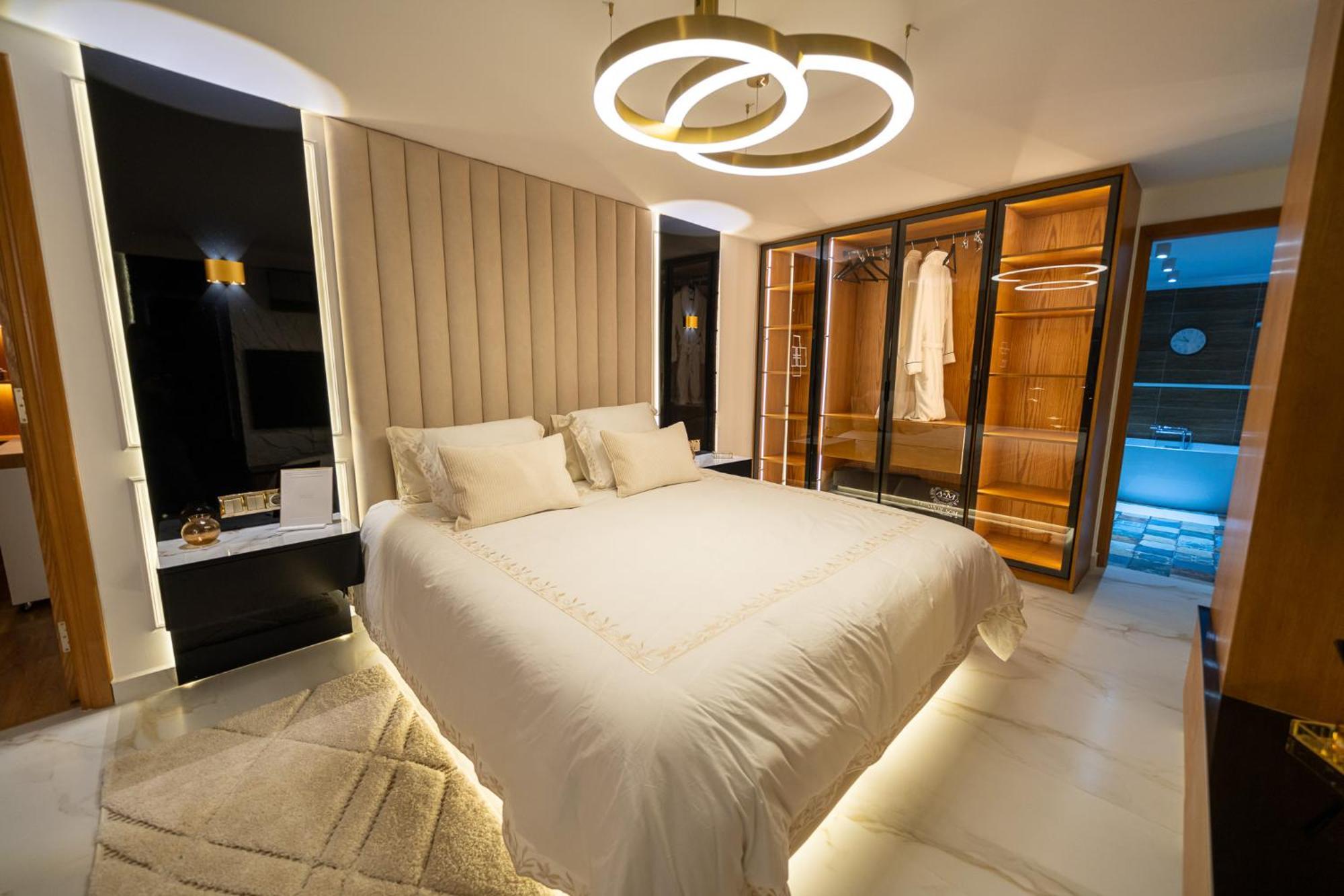 탕헤르 Ecrin Secret, Duplex Prestige, Proche Corniche & Medina, Piscine, Parking, Wifi, Iptv, Ac 아파트 외부 사진